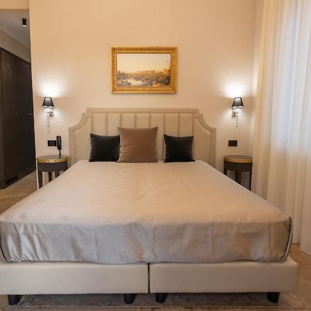 Domus Clelia Paestum Antica Luxury Rooms Екстериор снимка
